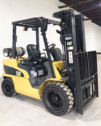 LPG Forklift outdoor Caterpillar 2P6000 » Forklift Plus