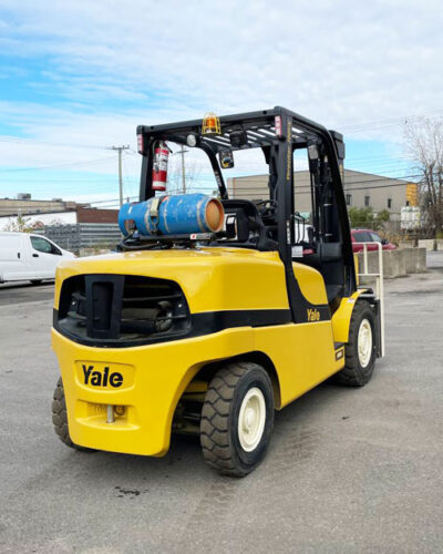 LPG Forklift outdoor 10000 lbs Yale GLP100VX » Forklift Plus
