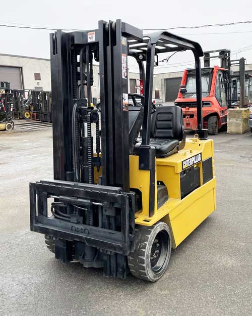 Cat Electric Forklift EP15T